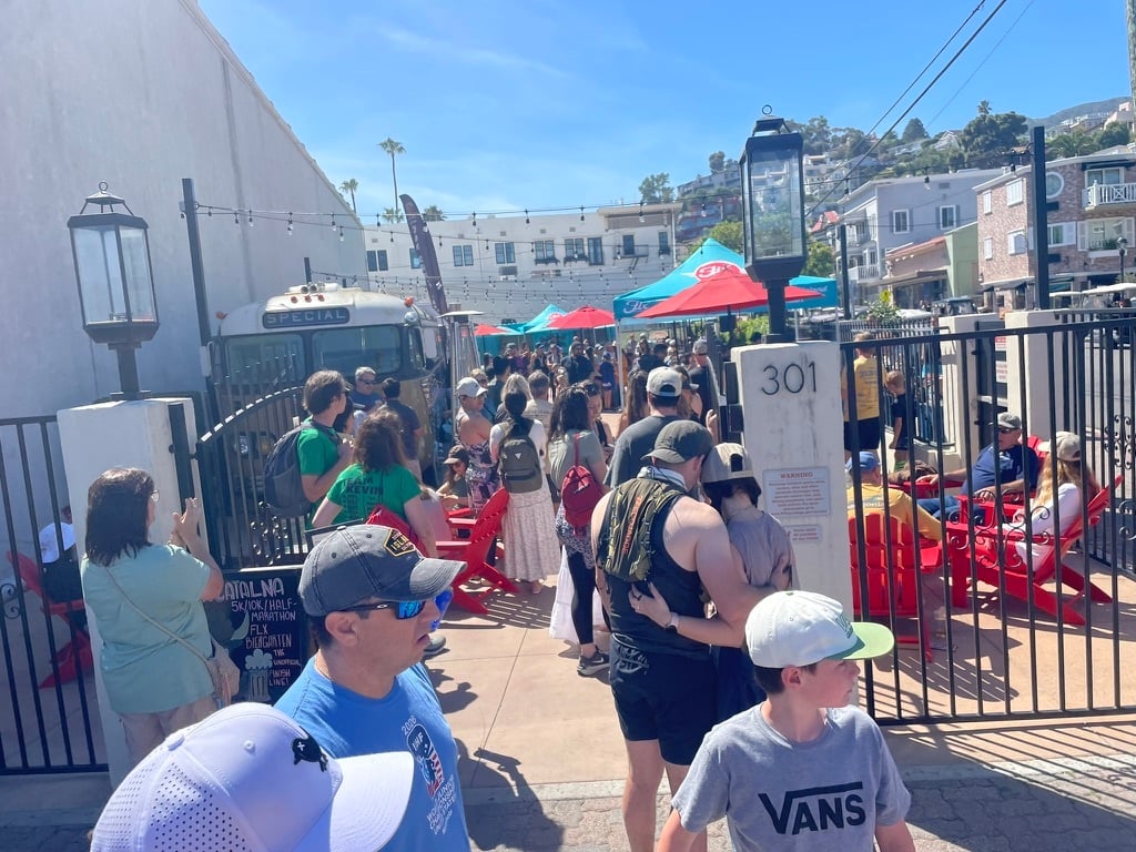 576B20C1-6F3B-4802-9247-4B2C5F9ADA88_1_105_c